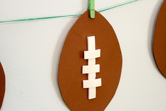 DIY Superbowl party decor — easy and affordable ideas for your party!