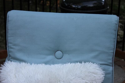 DIY // PAINTED OUTDOOR SEAT CUSHION TUTORIAL, Oh So Lovely Blog