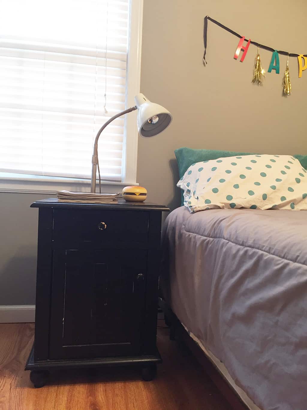 Oh So Lovely Blog guest room home tour and DIY night stand update using Dixie Belle paints