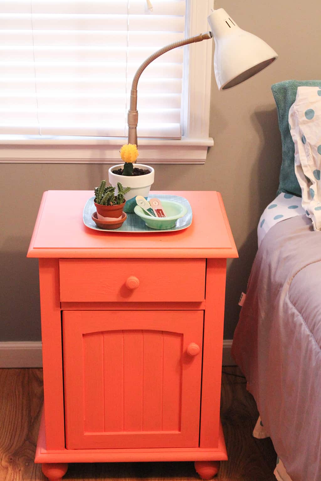 Oh So lovely blog guest room home tour and DIY nightstand update