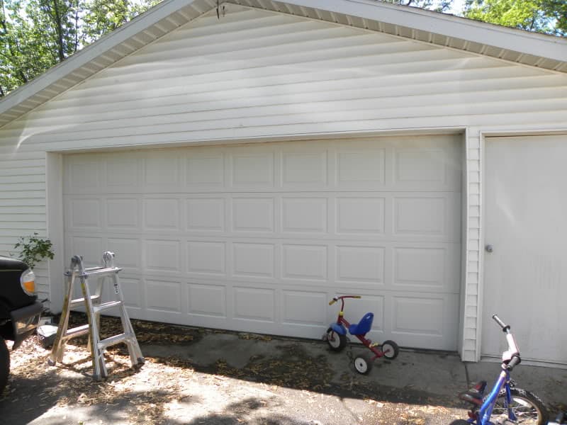 diy-faux-carriage-garage-door-tutorial DIY GATE HARDWARE TUTORIAL GIVEAWAY