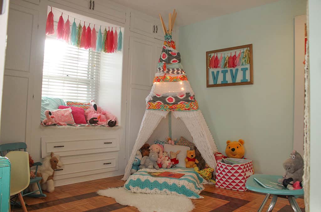 Home tour play rooms