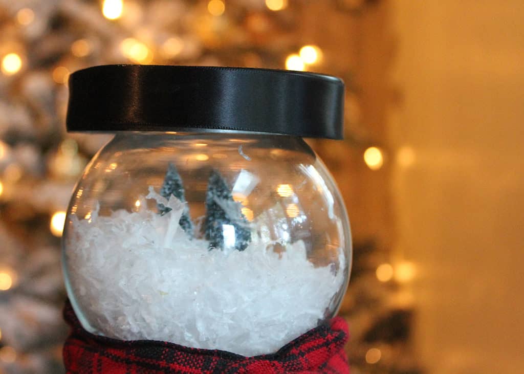 DIY fish bowl snowman