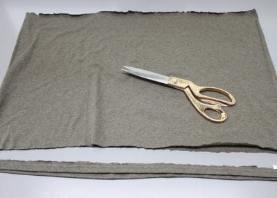 Easy DIY no-sew scarf tutorial