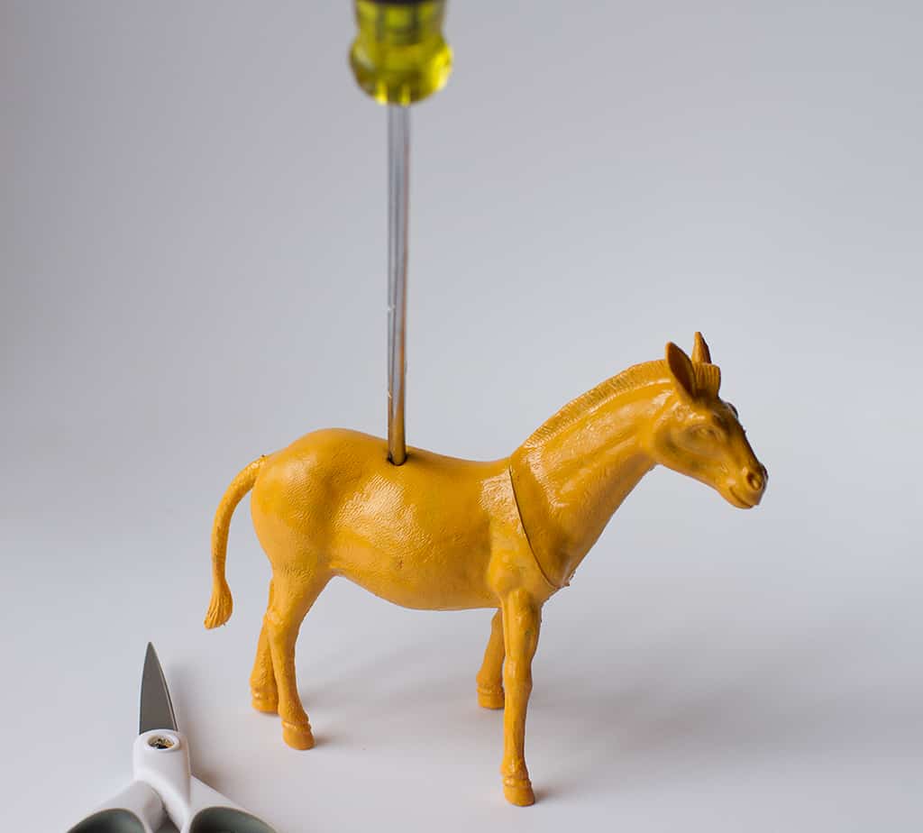 HOW TO MAKE DIY TOY ANIMAL PLANTERS, Oh So Lovely Blog