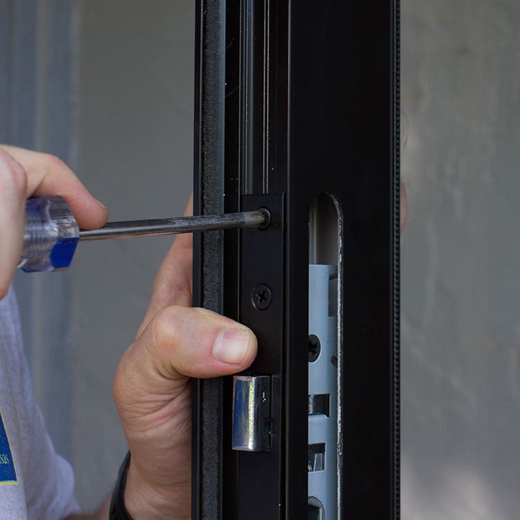 Spring Front Porch Makeover with Larson Doors