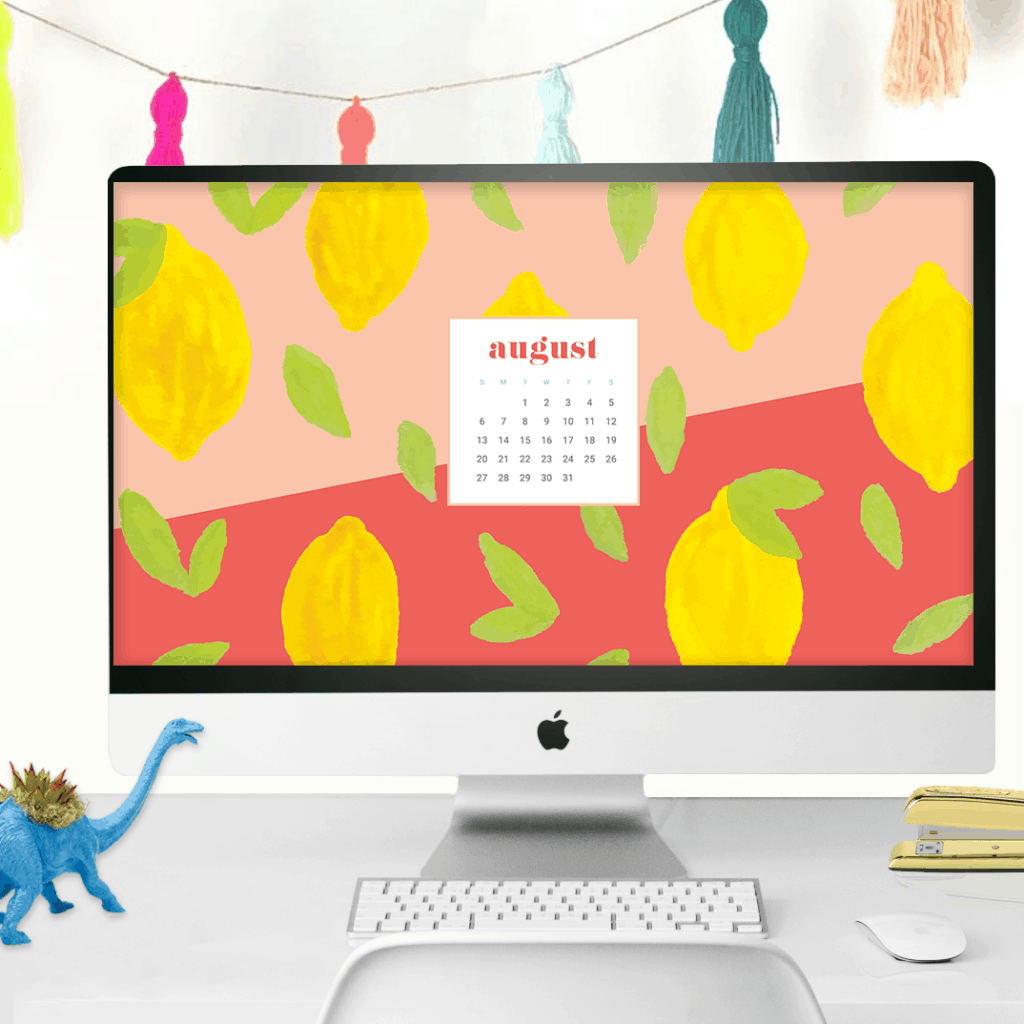 FREE August Calendar Wallpapers