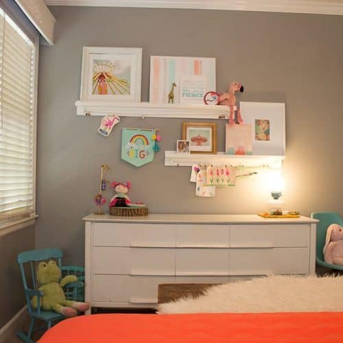 Oh So Lovely blog takes you on a toddler bedroom and play spaces home tour.