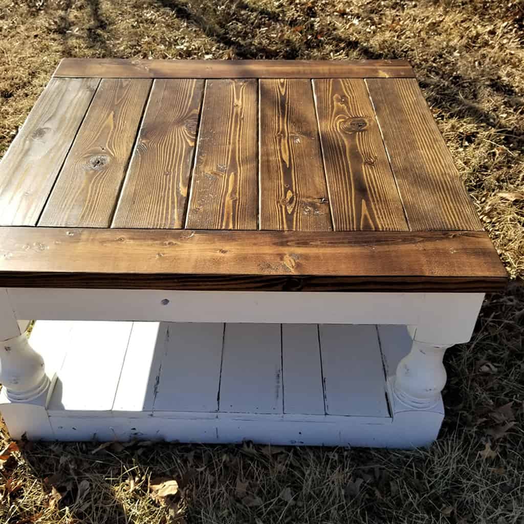 Audrey of Oh So Lovely Blog shares an easy and affordable DIY mini mudroom makeover featuring a custom console cabinet from Deer Lake Designs.