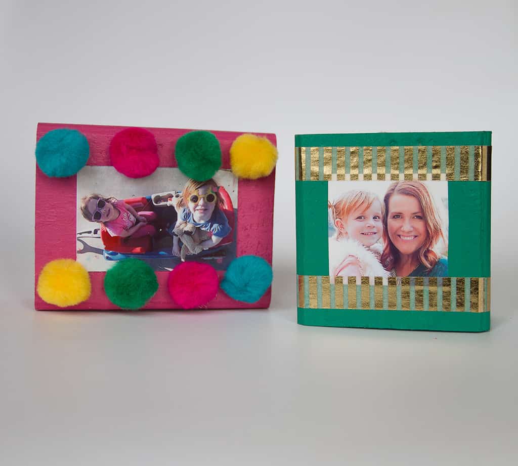 Audrey of Oh So Lovely Blog shares a super easy DIY photo block tutorial! Makes a perfect handmade day gift for any occasion. 