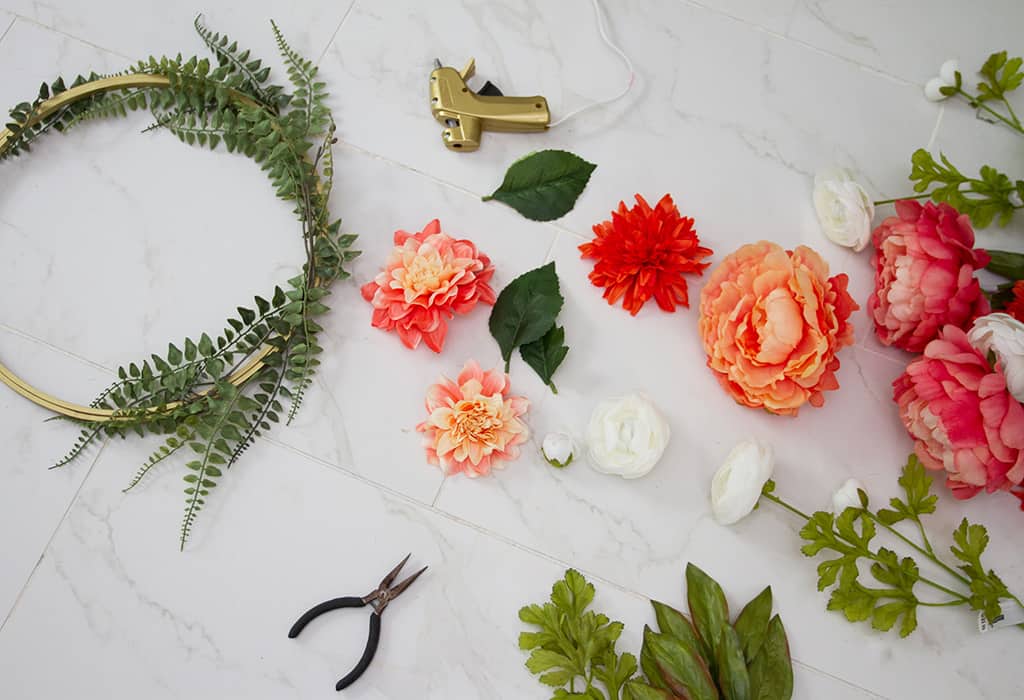 DIY // MODERN FLORAL WREATHS, Oh So Lovely Blog