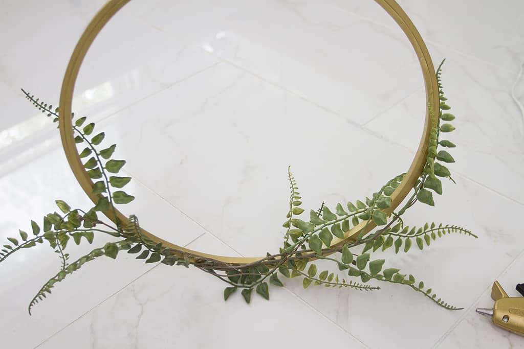 DIY // MODERN FLORAL WREATHS, Oh So Lovely Blog