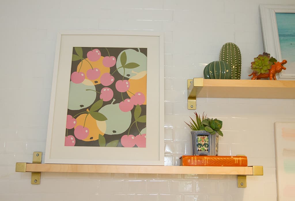 Audrey of Oh So Lovely Blog shares a super quick and affordable DIY laundry room update.