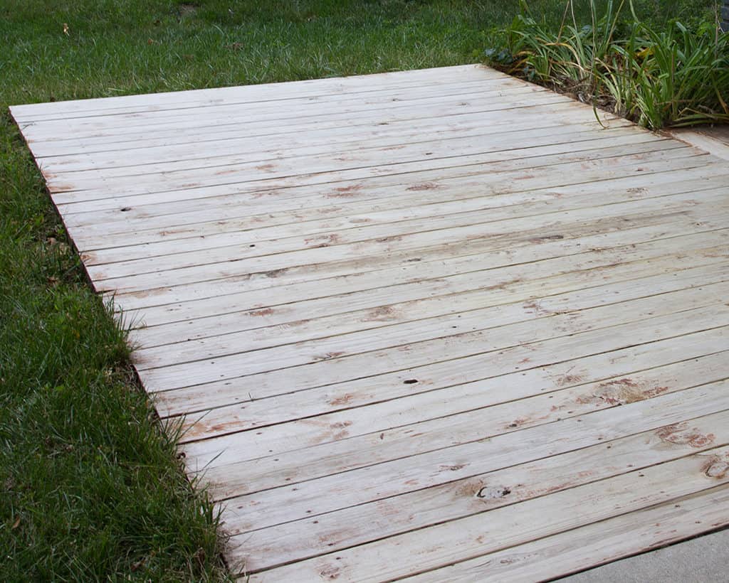 DIY front yard deck refresh