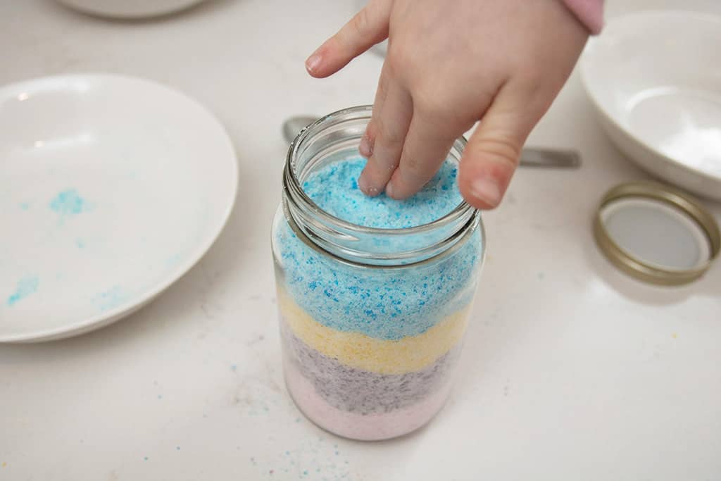 Audrey of Oh So Lovely Blog shares an easy and fun DIY fizzy bath salts tutorial. You get the same effect of a bath bomb with half of the work. Win-win!