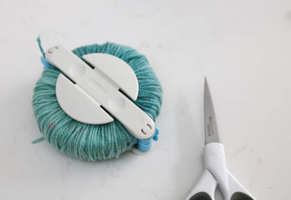 DIY pom pom wall hanging