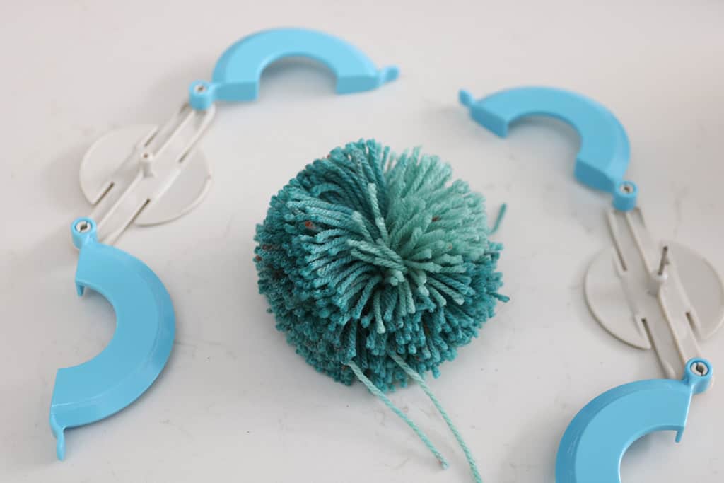 DIY pom pom wall hanging