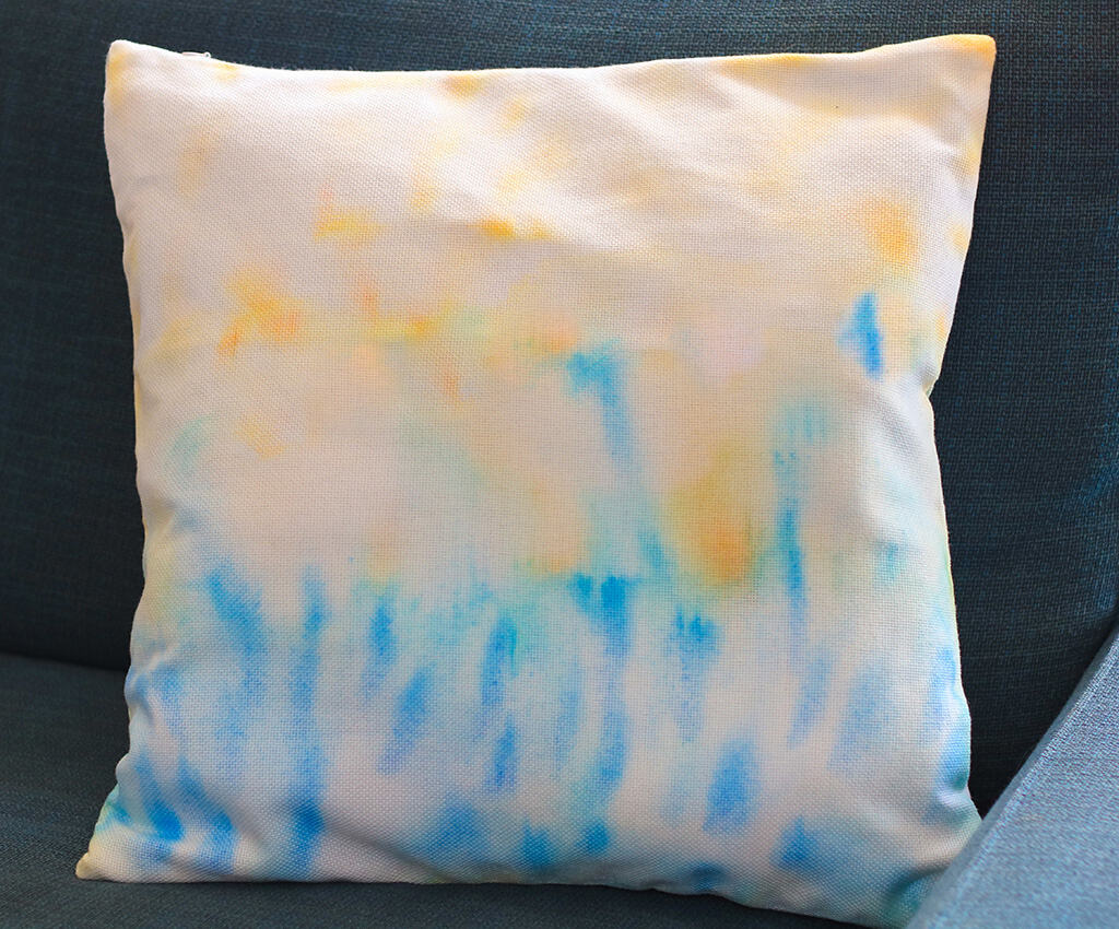 DIY Sharpie and alcohol pillowcase