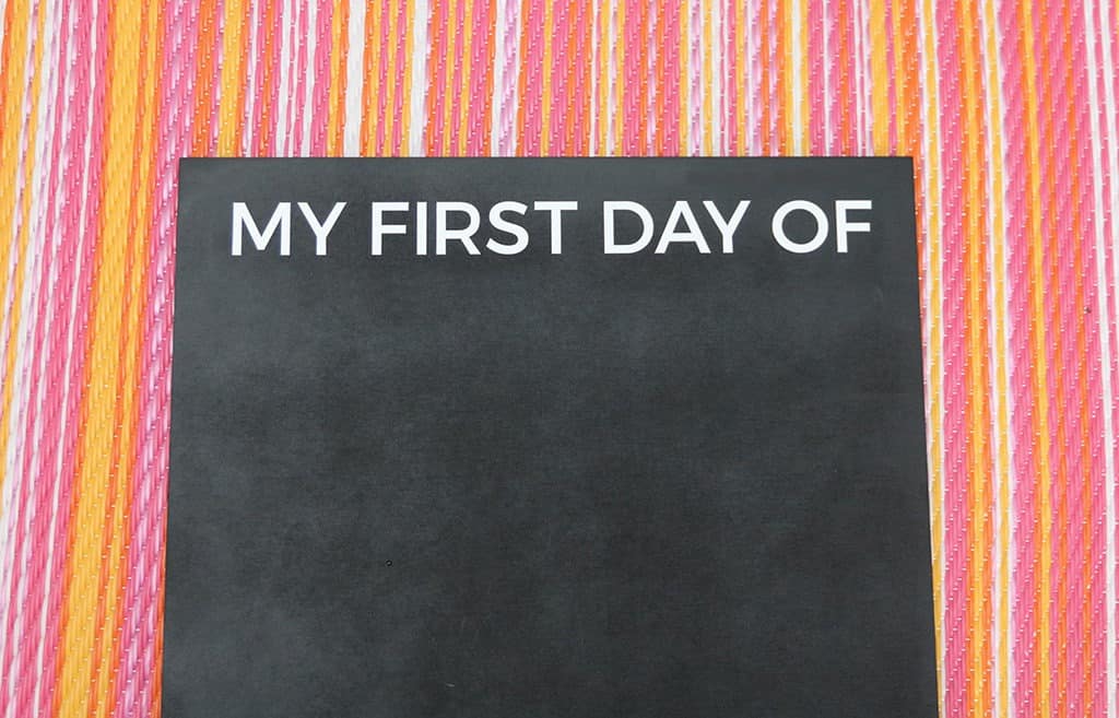 DIY  // BACK TO SCHOOL SIGN + FREE PRINTABLES, Oh So Lovely Blog