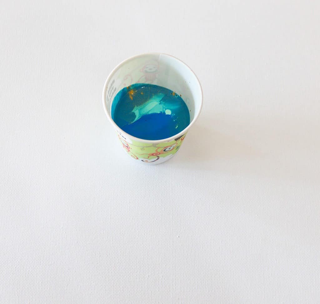 HOW TO MAKE UNIQUE DIY PAINT POUR ART, Oh So Lovely Blog