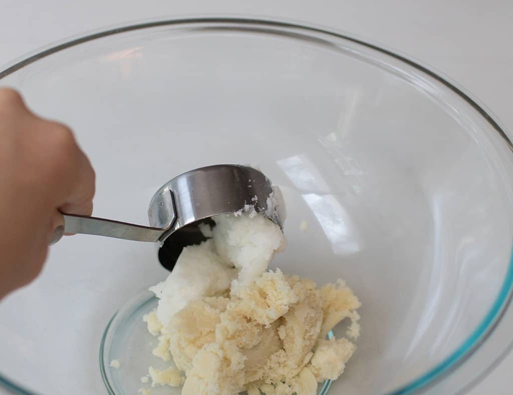 HOW TO MAKE DIY WHIPPED LAVENDER BODY BUTTER, Oh So Lovely Blog