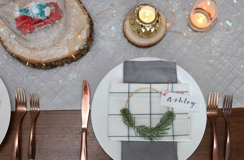 CUTE DIY HOLIDAY WREATH PLACE CARDS, Oh So Lovely Blog