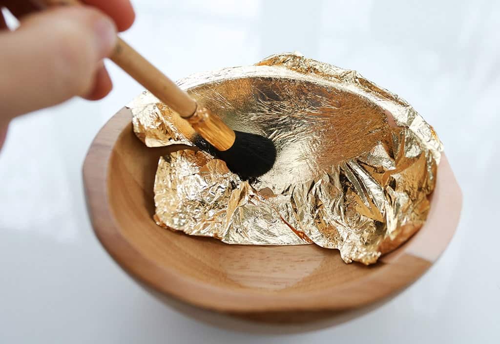 HOW TO MAKE DIY GOLD LEAF JEWELRY DISHES, Oh So Lovely Blog