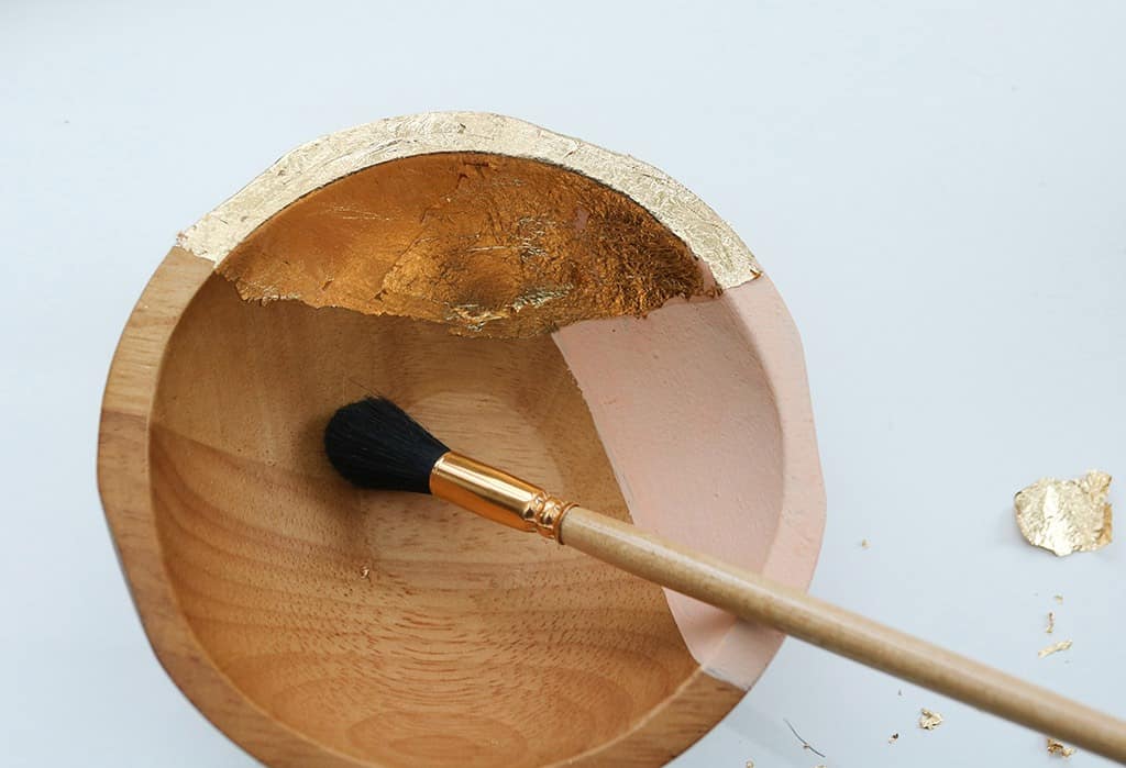 HOW TO MAKE DIY GOLD LEAF JEWELRY DISHES, Oh So Lovely Blog