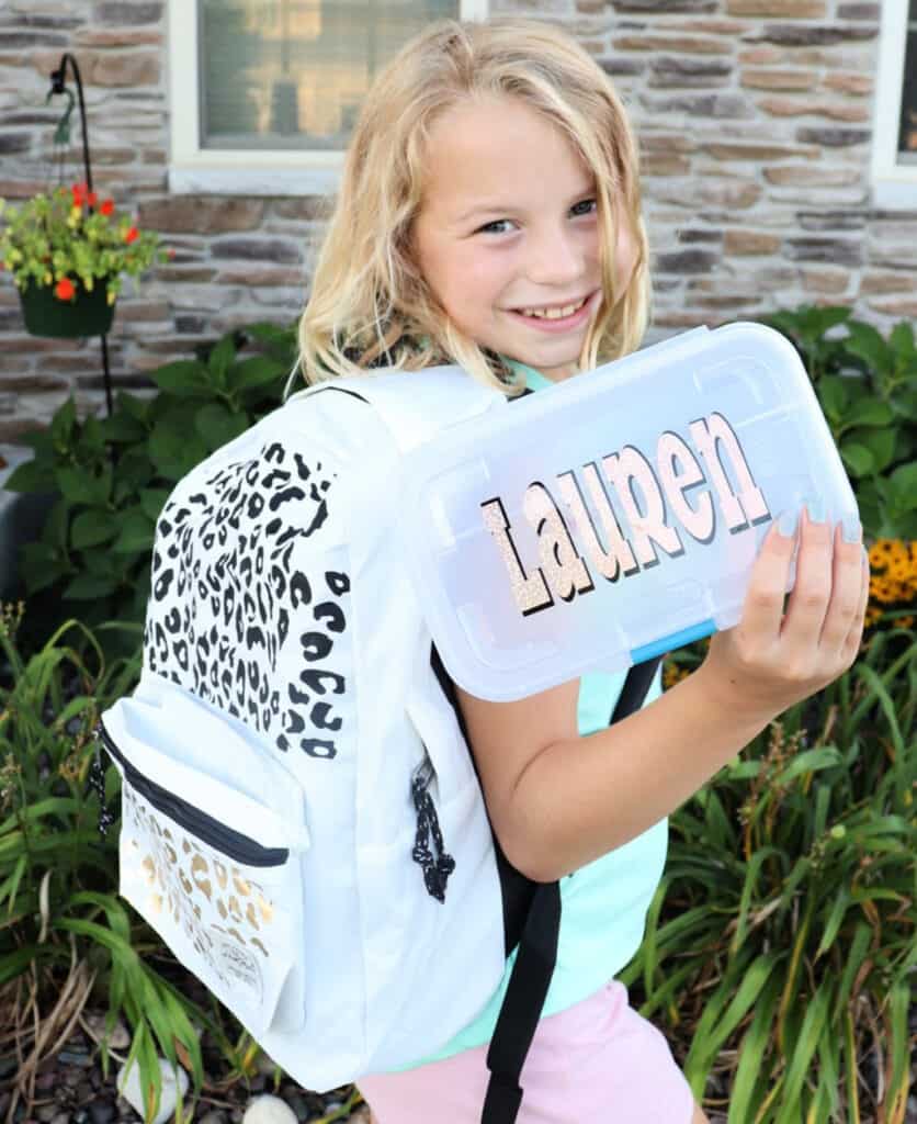 20 fun and easy ideas to personalize your back to school gear with Cricut 