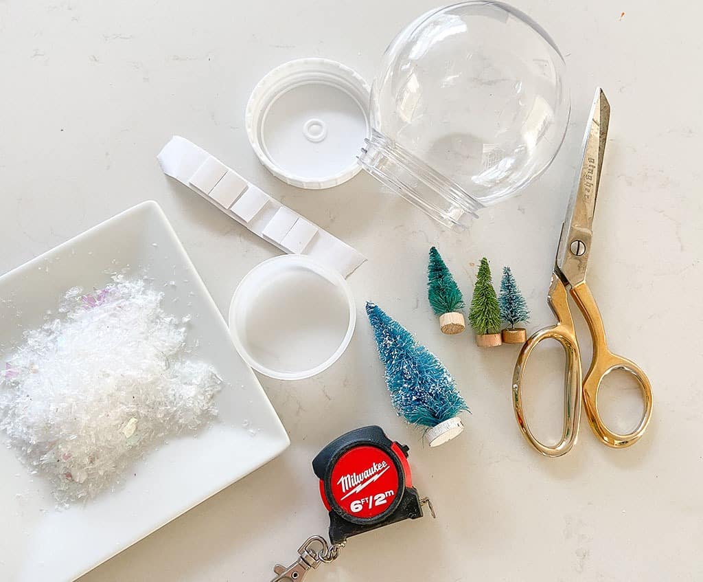 DIY personalized snow globe supplies