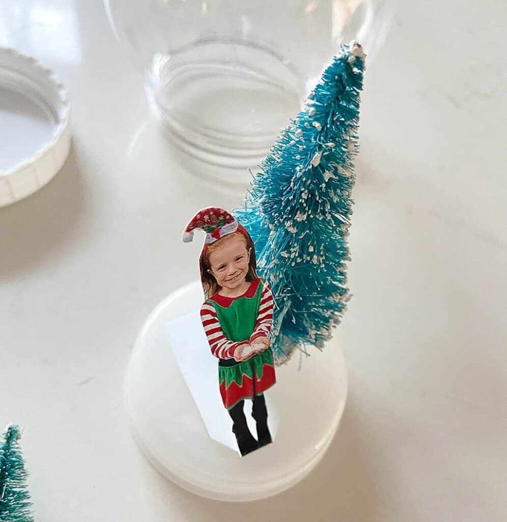 Snow globe tutorial: Unique, Cute, easy, and personalized!