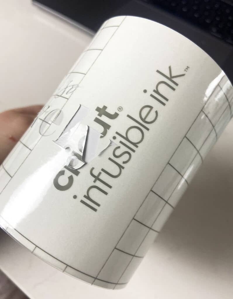 INTRODUCING CRICUT MUG PRESS + 3 EASY PERSONALIZED DIY MUG TUTORIALs, Oh So Lovely Blog