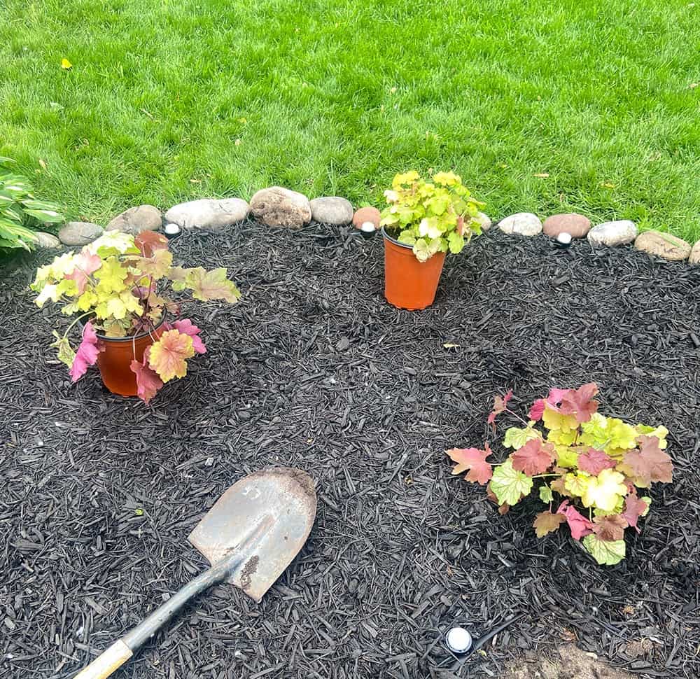 DIY SPRING EXTERIOR &#038; LANDSCAPING UPDATE – PHASE ONE PROGRESS, Oh So Lovely Blog