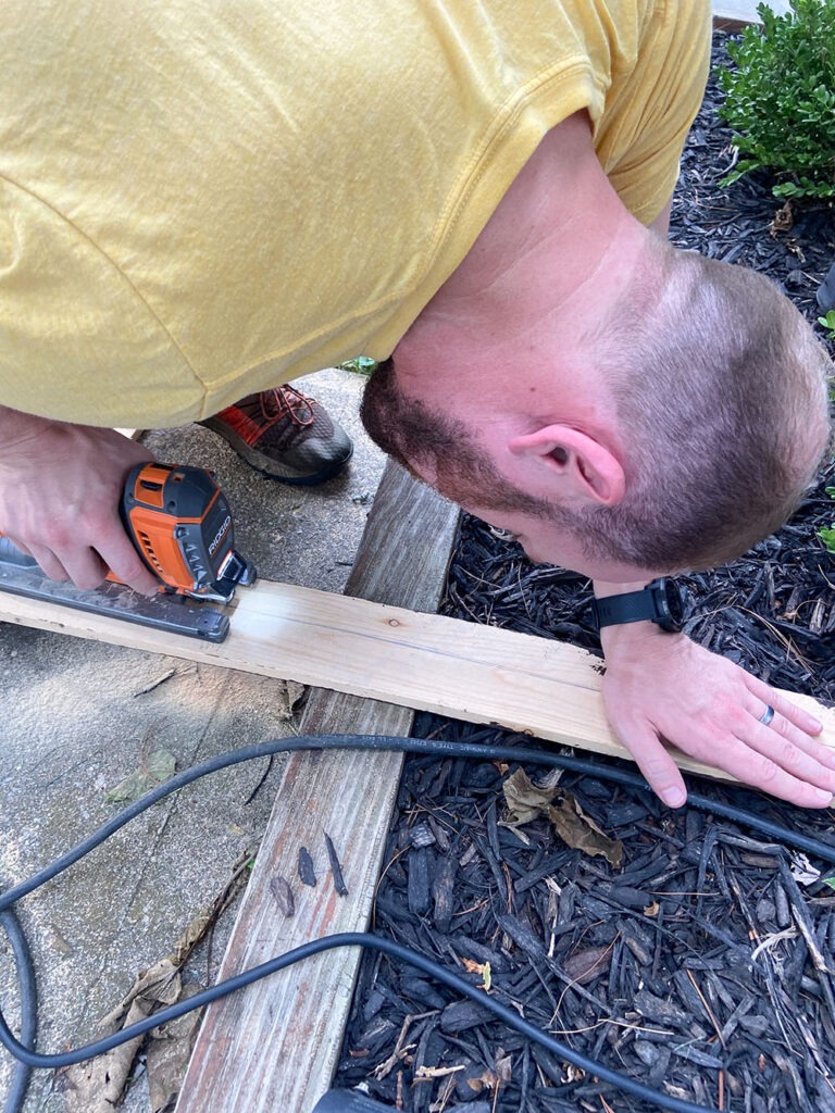 butting board with a jigsaw