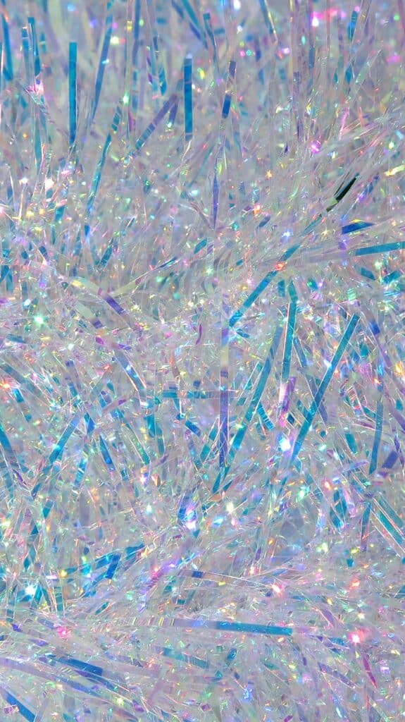 sparkly silver tinsel garland - december digital wallpaper