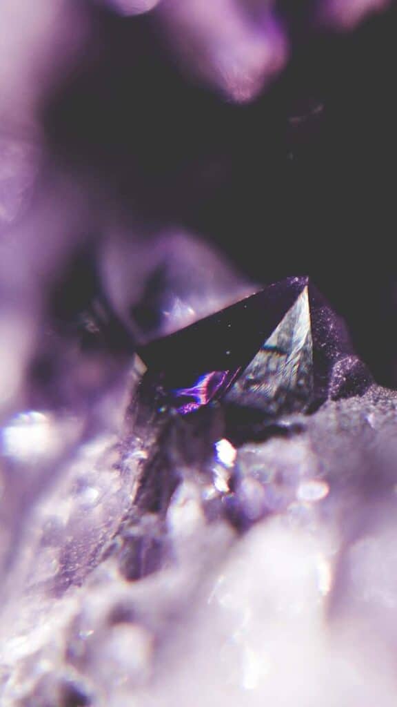 purple amethyst crystals