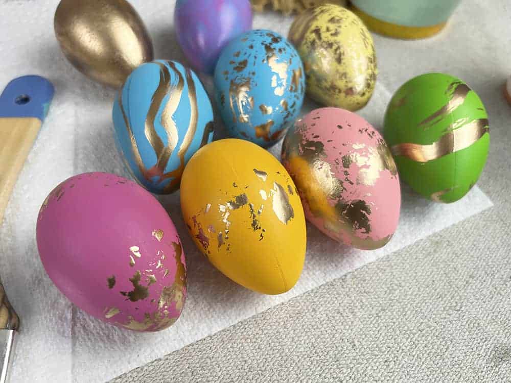 EASY DIY GOLD LEAF EASTER EGGS &#038; FRONT PORCH DECOR IDEAS!, Oh So Lovely Blog