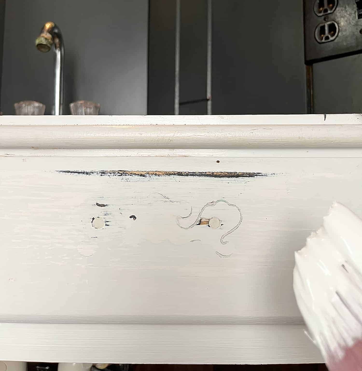 WET BAR REFRESH WITH DUTCH BOY PAINTS &#8211; AN AFFORDABLE DIY!, Oh So Lovely Blog