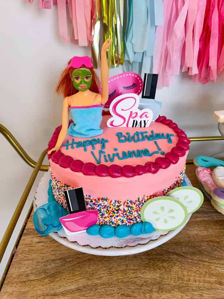 Spa-themed birthday party – A creative and fun kids party with nail painting, braid bar, photo booth, karaoke, and more. Thanks, Airtasker! 