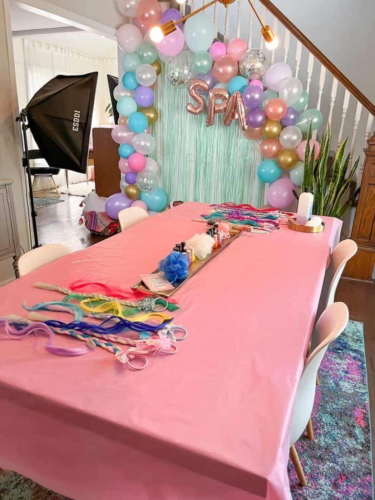 Spa-themed birthday party – A creative and fun kids party with nail painting, braid bar, photo booth, karaoke, and more. Thanks, Airtasker! 