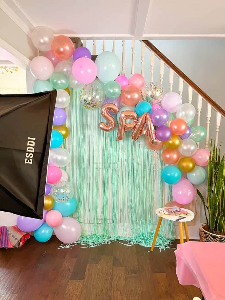 Spa-themed birthday party – A creative and fun kids party with nail painting, braid bar, photo booth, karaoke, and more. Thanks, Airtasker! 