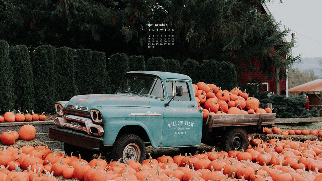 old turquoise truck with pumpkins in the back at pumpkin farm October 2022 wallpapers – FREE calendars in Sunday & Monday starts + no-calendar designs. 55 beautiful options for desktop & smart phones!