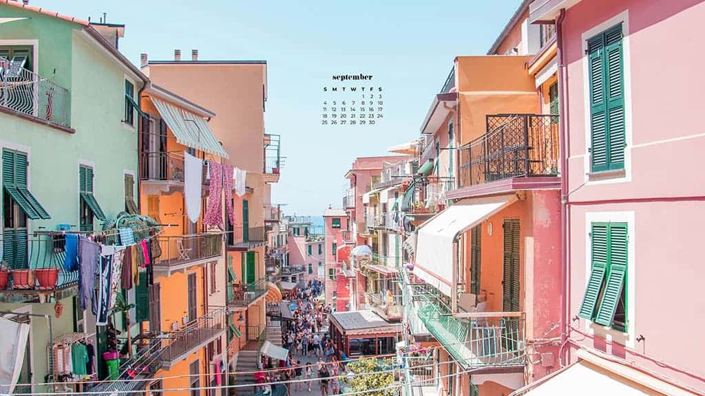 pastel colored buildings italy September 2022 wallpapers – FREE calendars in Sunday & Monday starts + no-calendar designs. 55 beautiful options for desktop & smart phones!