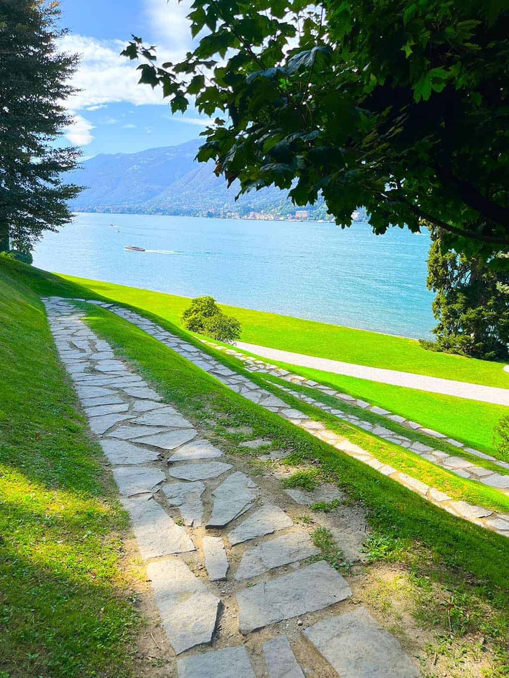 Giardini di Villa Melzi Bellagio, Lake Como Italy is a gorgeous postcard-like destination – a must-see. I'm breaking down all the details for a 2 day visit. 