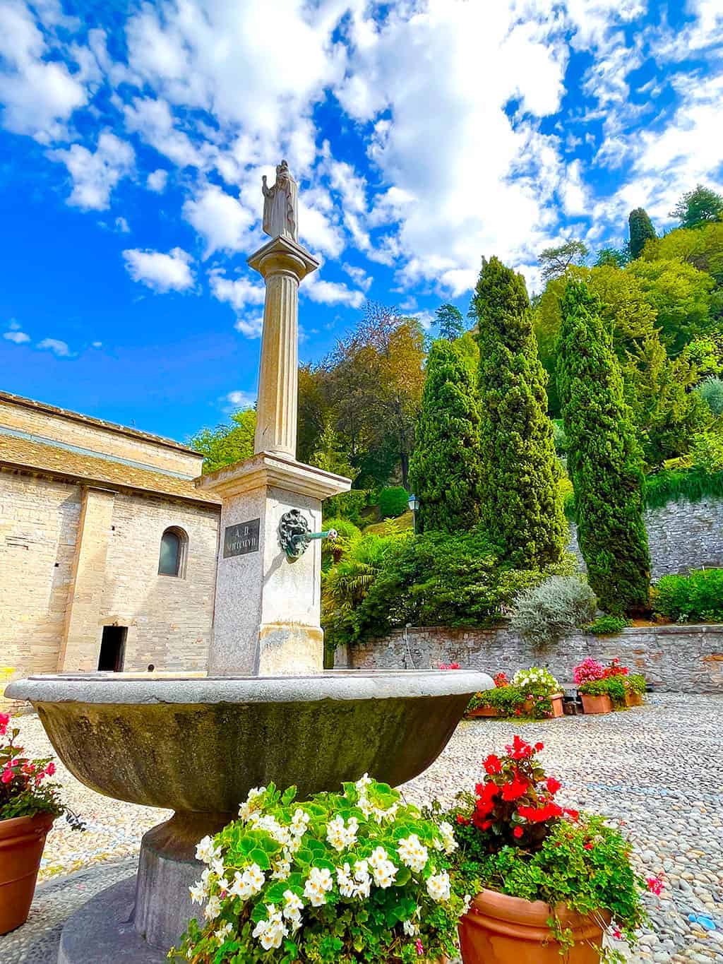 Bellagio Italy on Lake Como is a gorgeous postcard-like destination – a must-see. I'm breaking down all the details for a 2 day visit.