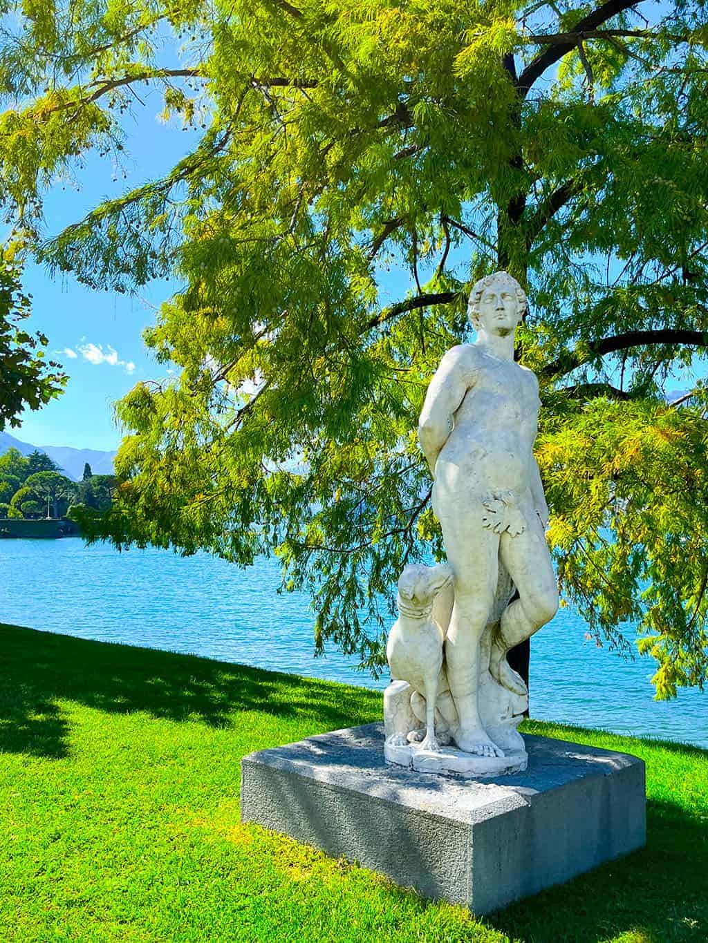 Giardini di Villa Melzi Bellagio, Lake Como Italy is a gorgeous postcard-like destination – a must-see. I'm breaking down all the details for a 2 day visit. 