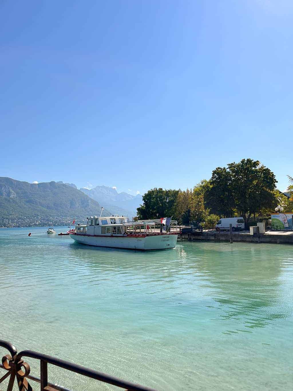 Day trip to Annecy France - Cobblestone streets, colorful architecture, and a stunning crystal blue lake - Lake Annecy