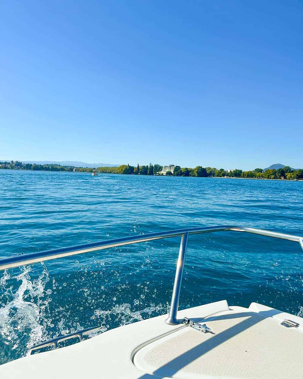 Renting an affordable boat in Annecy France on Lake Annecy