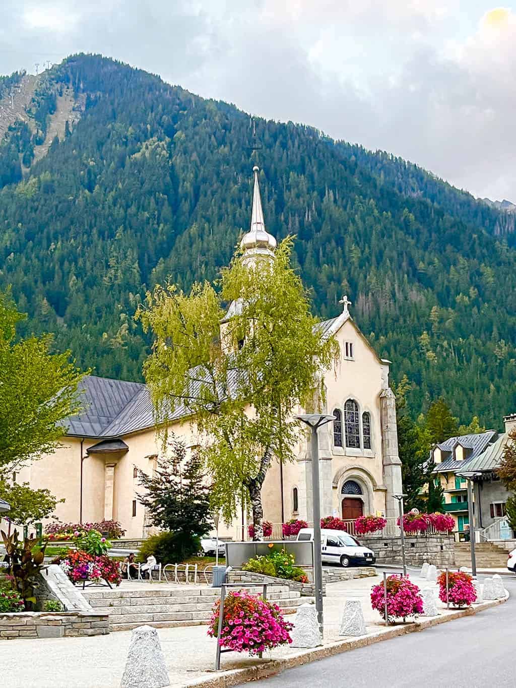 Chamonix France is a beautiful destination at Mont Blanc! I'm breaking down all the details for our 3 night visit.