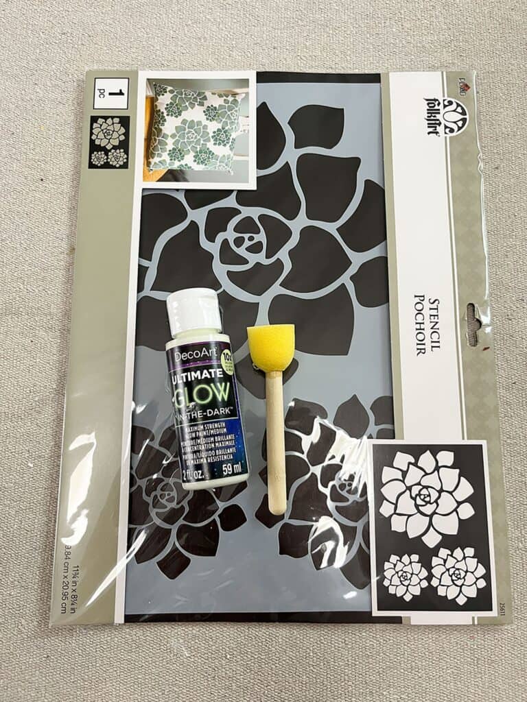 DIY MOSAIC STEPPING STONE FOR GNOME GARDEN, Oh So Lovely Blog